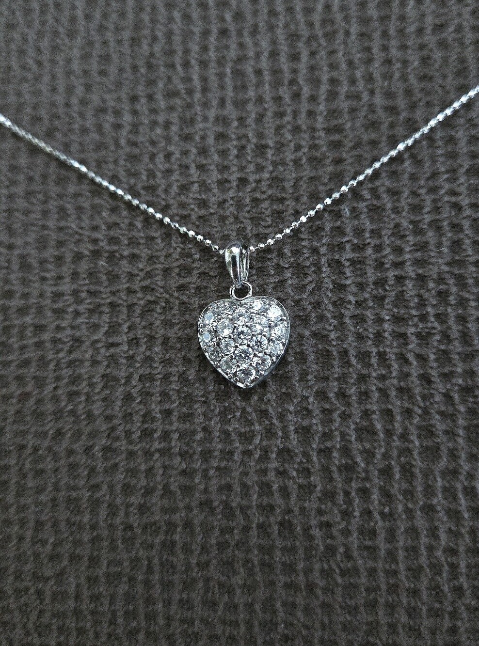Ava Ro🚣 Silver🤍 Pave Heart❤ Pendant Necklace - Picture 13 of 16